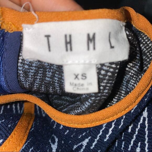 THML Patterned Sleeveless Dress with invisible zipper navy blue and brown sz XS - Picture 5 of 5